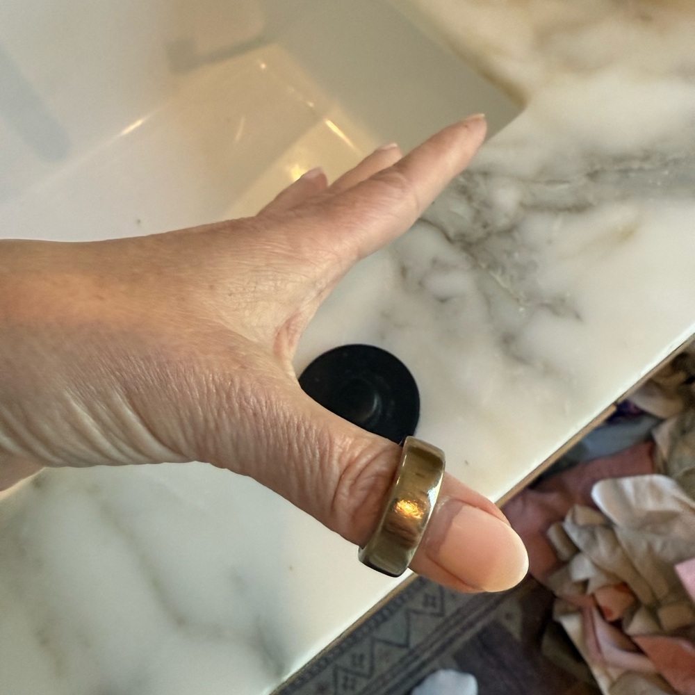 Oura Rose Gold Ring sz 8